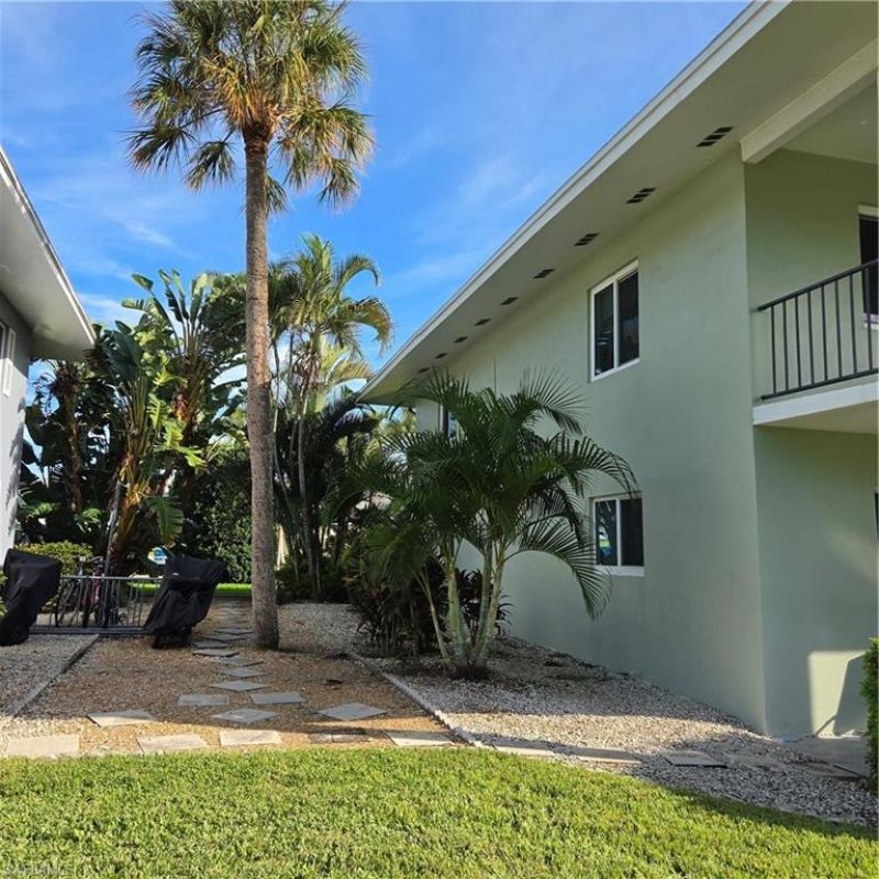 466 12th Ave S, Unit 466, Naples, FL 34102 Photo