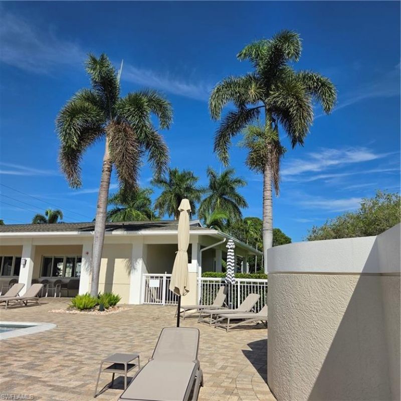 466 12th Ave S, Unit 466, Naples, FL 34102 Photo