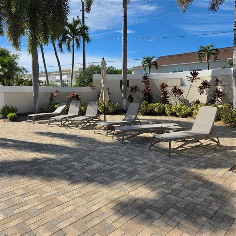 466 12th Ave S, Unit 466, Naples, FL 34102 Photo