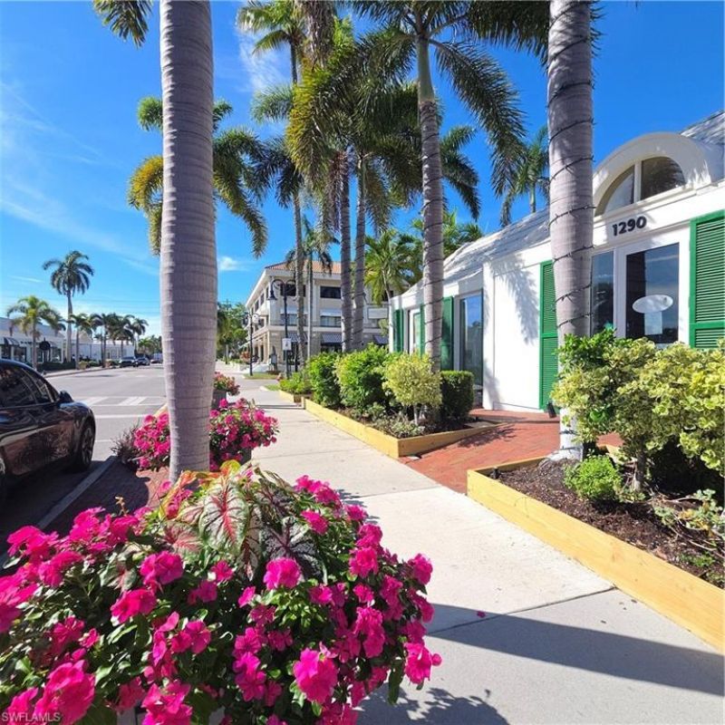 466 12th Ave S, Unit 466, Naples, FL 34102 Photo