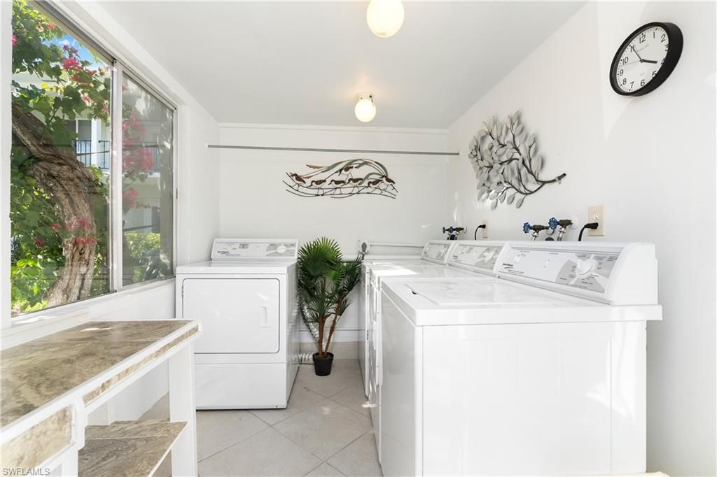 466 12th Ave S, Unit 466, Naples, FL 34102 Photo