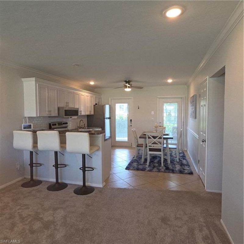 466 12th Ave S, Unit 466, Naples, FL 34102 Photo