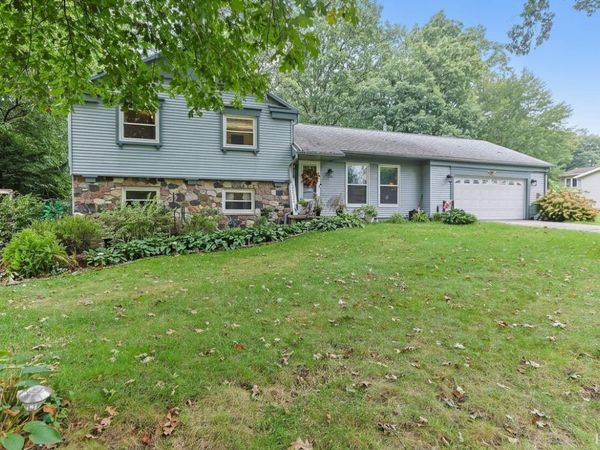 16841 Colony Drive, South Bend, IN 46635