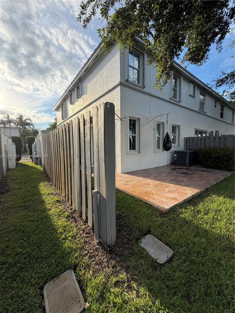 3921 SW 155th Ave, Unit 312, Miramar, FL 33027 Photo