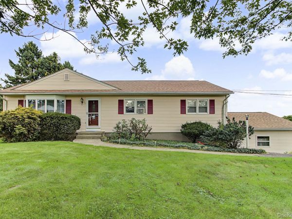 4 Davies Drive , Wappingers Falls, NY 12590