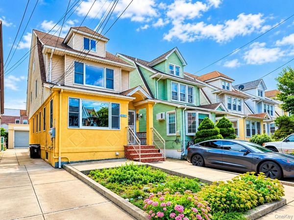 161-24 84th Avenue, Jamaica Hills, NY 11432