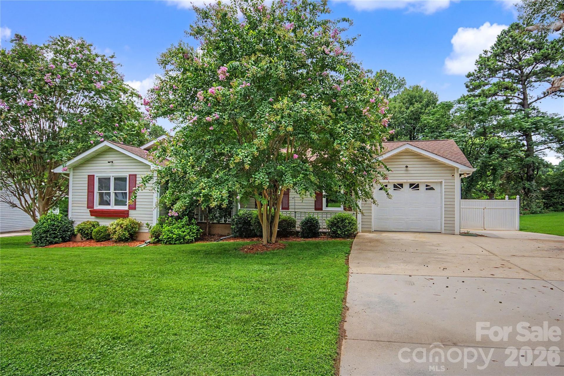 3567 Carington Lane , Statesville, NC 28625 Main Photo