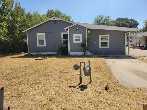 3906 Mercury , Haltom City, TX 76111