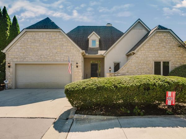 9985 Gresham Court , Powell, OH 43065
