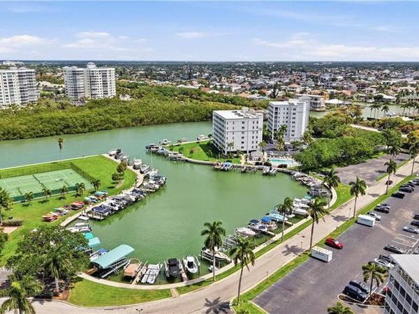 3 Bluebill AVE , Unit 205, NAPLES, FL 34108