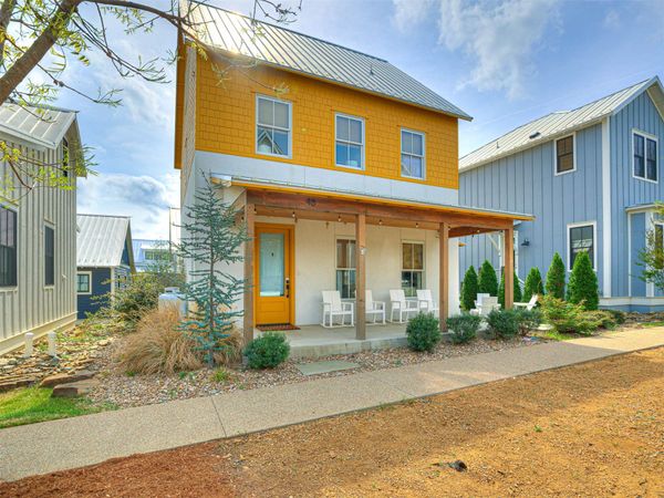 48 Center Lane , Carlton Landing, OK 74432