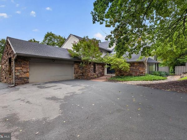 790 GLENWOOD DRIVE, YORK, PA 17403