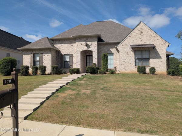 170 Stone Creek Drive, Madison, MS 39110