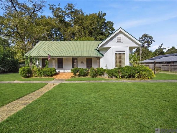 207 N Myrtle St, Amite, LA 70422