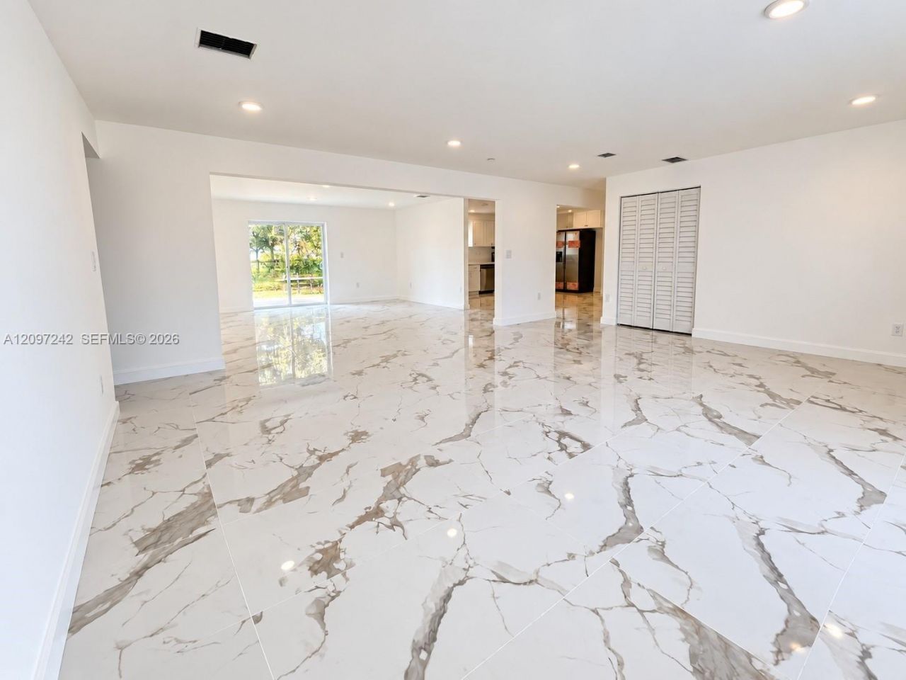 2125 NW 179th St , Miami Gardens, FL 33056 Photo