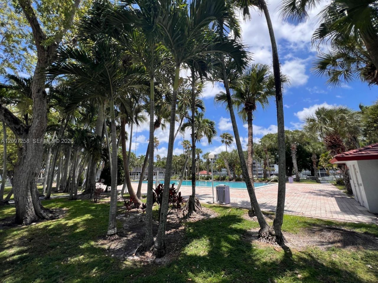 700 NW 214th St , Unit 411, Miami Gardens, FL 33169 Photo