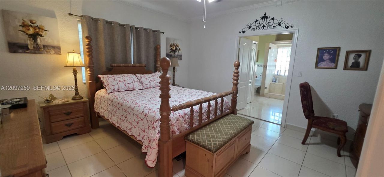 17665 NW 87th Ct , Hialeah, FL 33018 Photo