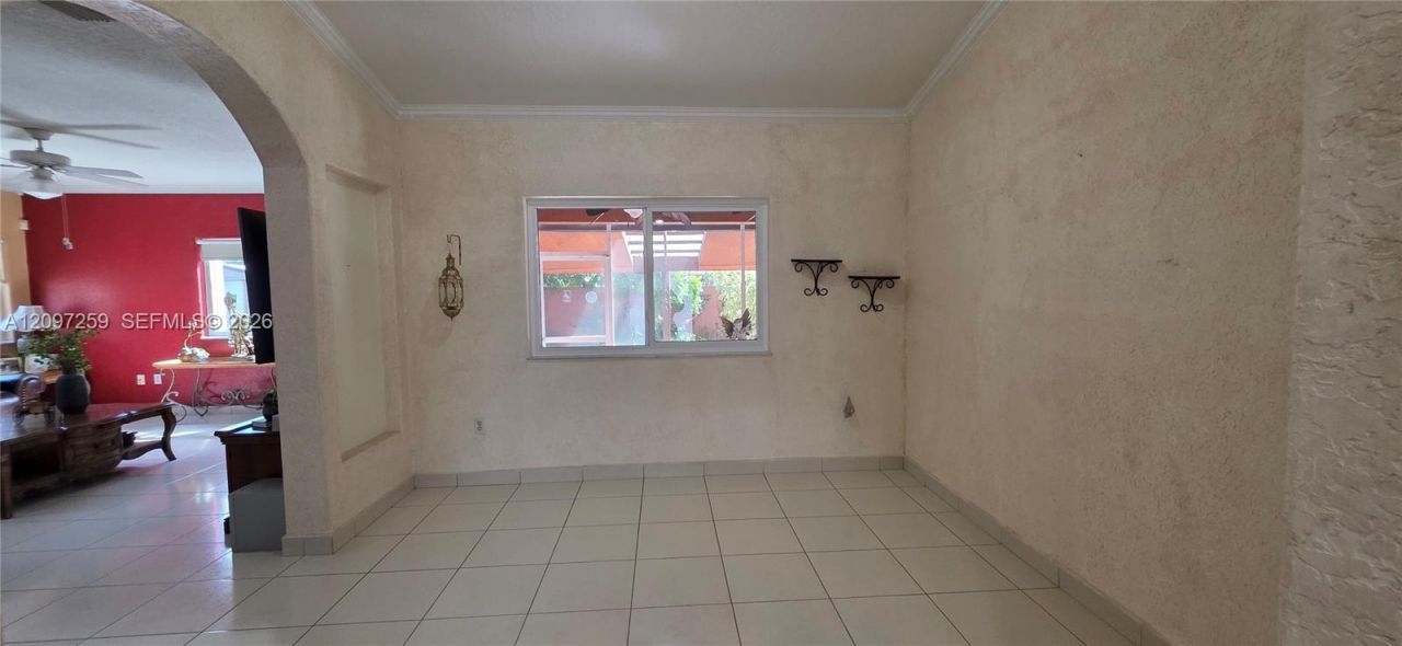 17665 NW 87th Ct , Hialeah, FL 33018 Photo