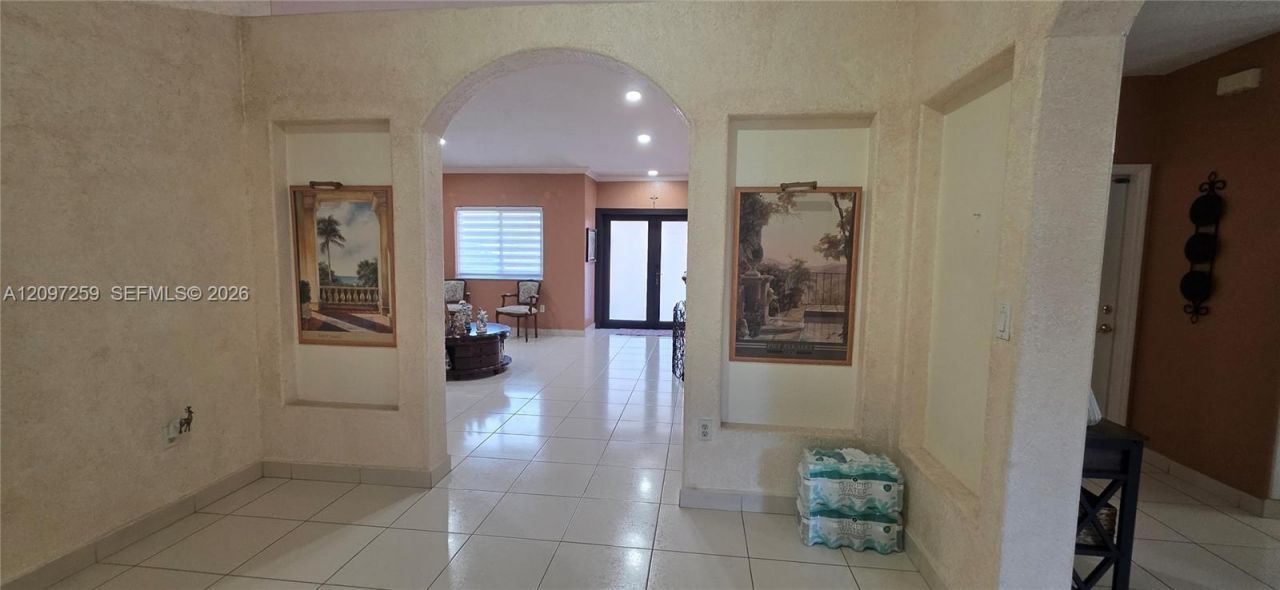 17665 NW 87th Ct , Hialeah, FL 33018 Photo