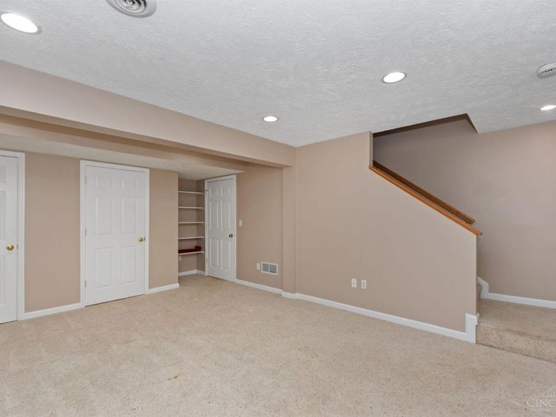 4383 Goldendawn Way, Liberty Township, OH 45044 Photo 32