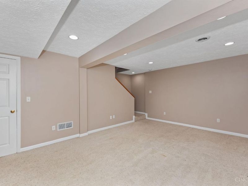 4383 Goldendawn Way, Liberty Township, OH 45044 Photo 33