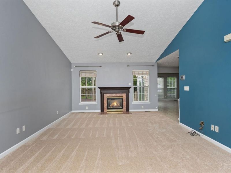 4383 Goldendawn Way, Liberty Township, OH 45044 Photo 6