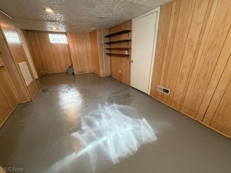 1139 Roslyn Avenue, Akron, OH 44320 Photo 32