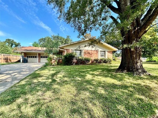4404 Sun Valley Drive , Bossier City, LA 71112
