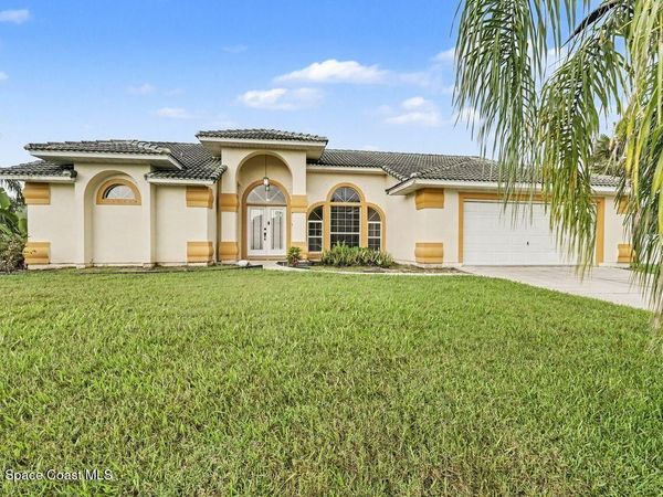 850 Erfurt Street NW , Palm Bay, FL 32907