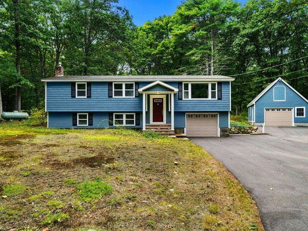 12 Woodcrest Drive, Hudson, NH 03051
