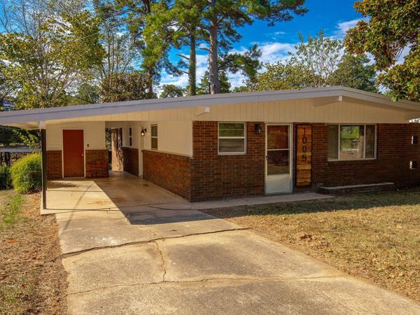 1005 W Vine Street, Sheridan, AR 72150