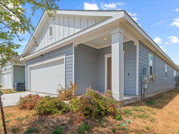 115 Bluegill DR , Hutto, TX 78634