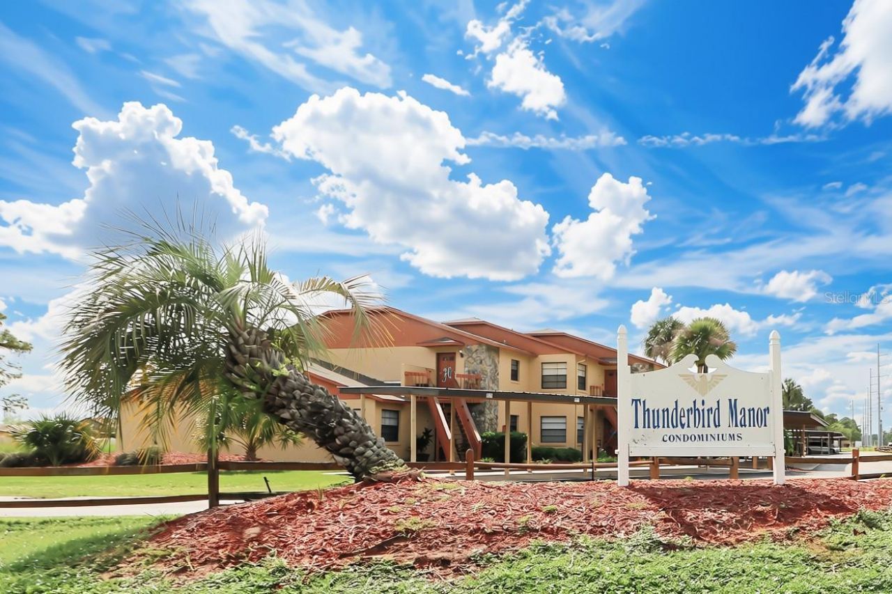 503 Manor Circle , Sebring, FL 33872 Photo