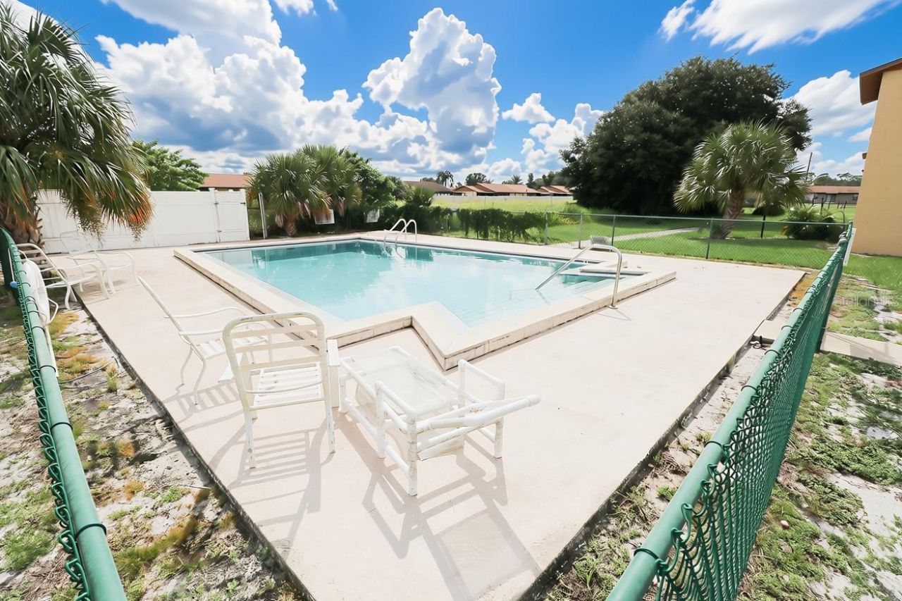 503 Manor Circle , Sebring, FL 33872 Photo