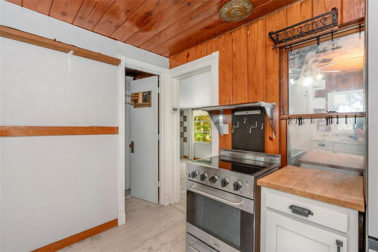 5002 30th Street W, Bradenton, FL 34207 Photo