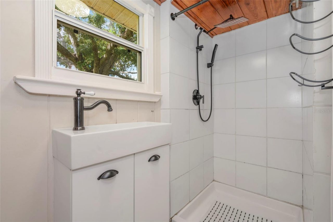 5002 30th Street W, Bradenton, FL 34207 Photo