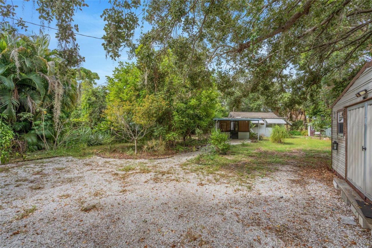 5002 30th Street W, Bradenton, FL 34207 Photo