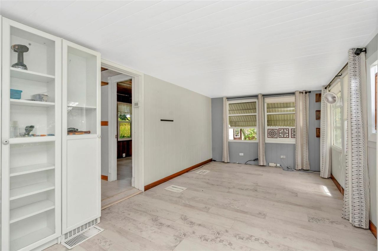 5002 30th Street W, Bradenton, FL 34207 Photo