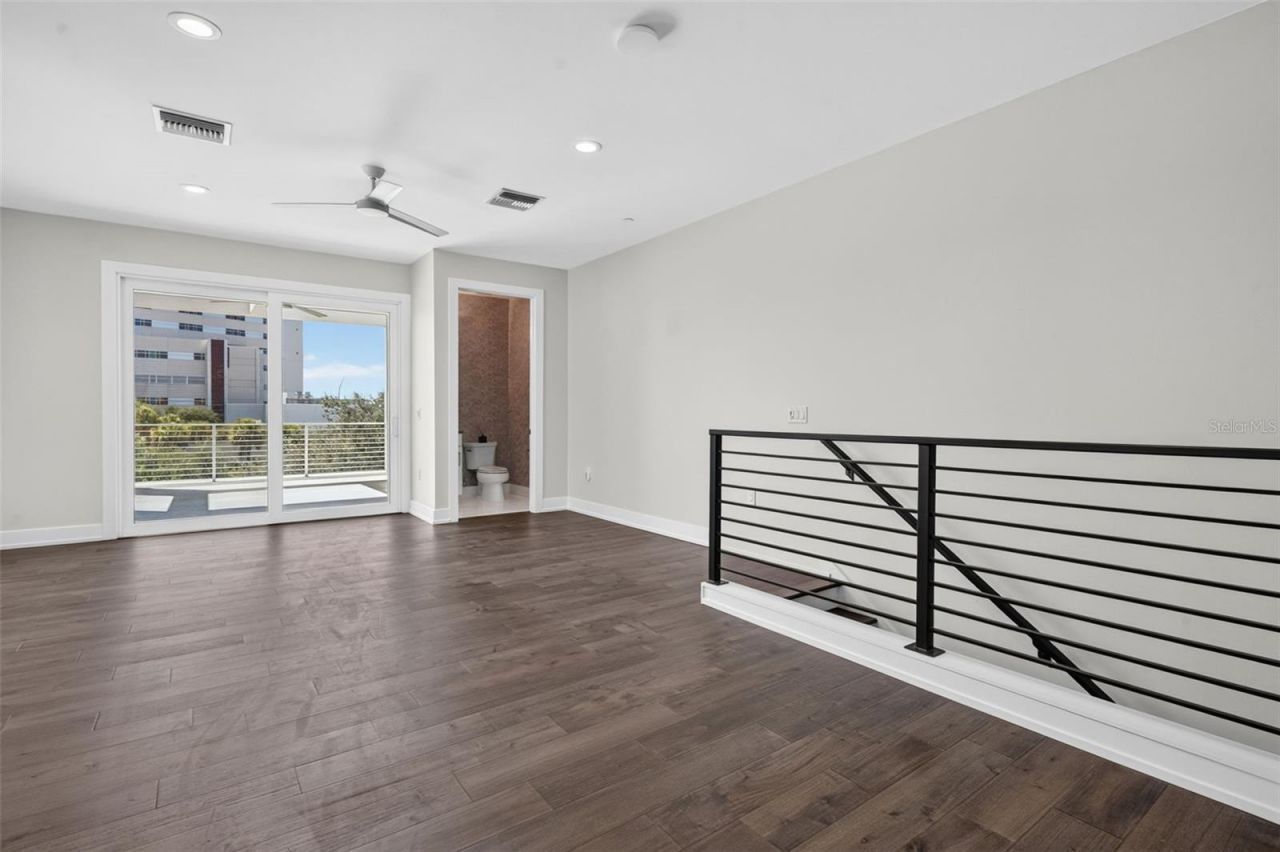 536 4th Avenue S, Unit 2, Saint Petersburg, FL 33701 Photo