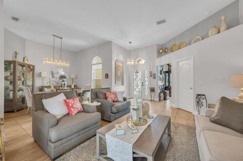 1001 Split Silk Street , Valrico, FL 33594 Photo
