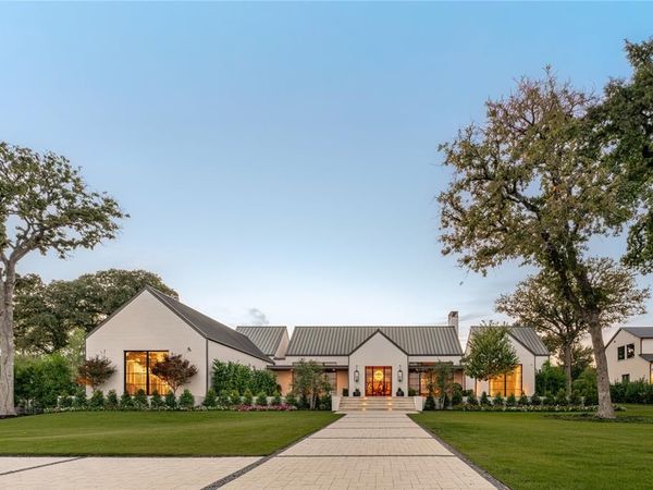 1725 Placid Oaks Lane , Westlake, TX 76262