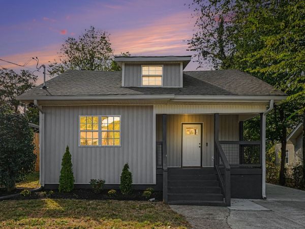 1709 21st Ave N, Nashville, TN 37208