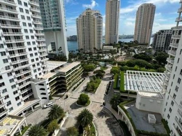 701 Brickell Key Blvd , Unit 1605, Miami, FL 33131