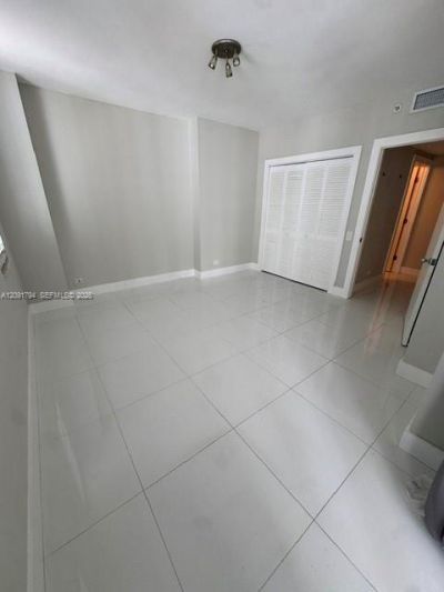701 Brickell Key Blvd , Unit 1605, Miami, FL 33131 Photo