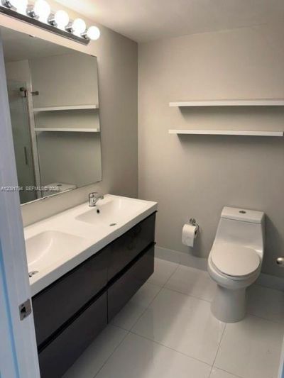 701 Brickell Key Blvd , Unit 1605, Miami, FL 33131 Photo