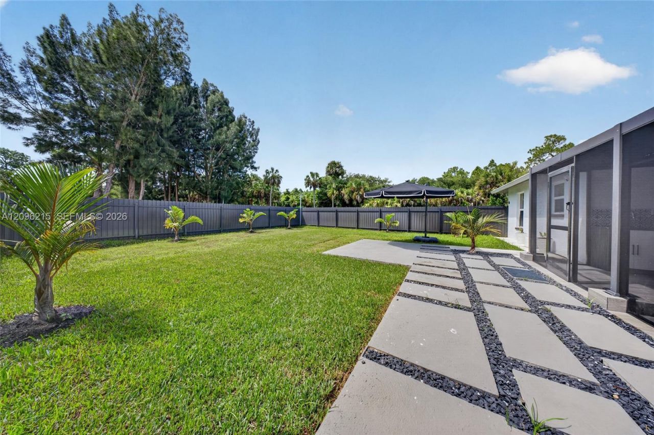 2960 30th Ave Se, Naples, FL 34117 Photo