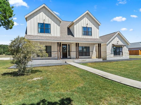 208 County Road 100, Burnet, TX 78611