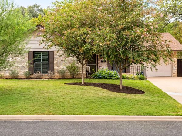 2708 Carnarvon LN, Austin, TX 78704