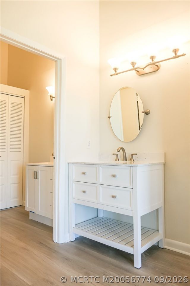 1585 NE Beacon Drive , Unit 1107, Jensen Beach, FL 34957 Photo