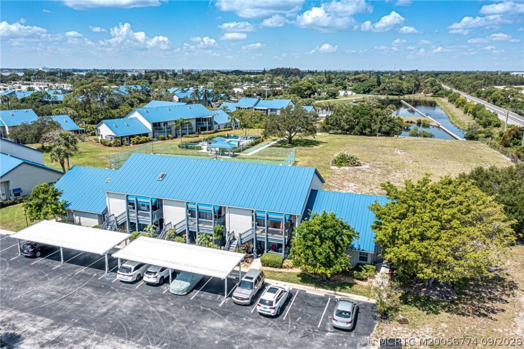 1585 NE Beacon Drive , Unit 1107, Jensen Beach, FL 34957 Photo